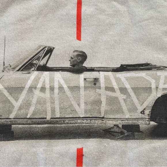 Bryan Adam’s So Happy It Hurts Concert Tshirt Large - Picture 2 of 6